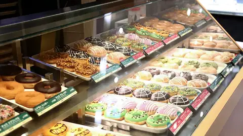 Doughnut display cabinet